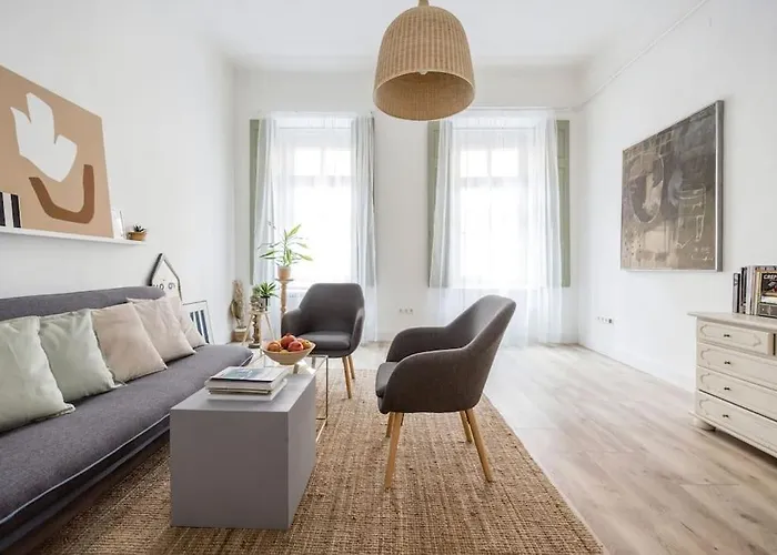 Atelier * Budapesta
